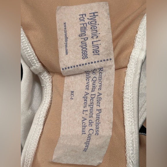 NWOT Private Party Born In The USA Swimsuit, size Small - Picture 9 of 9